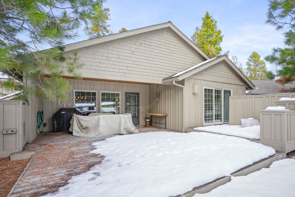 20 Red Cedar 3 Bedroom Home