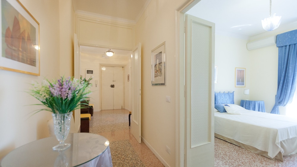 Rental In Rome Vatican Vintage Apartment