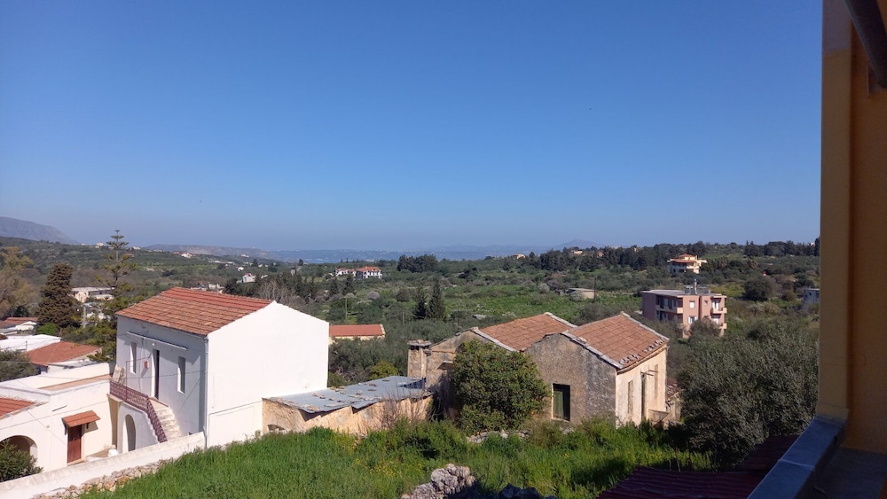 Vardakis Houses