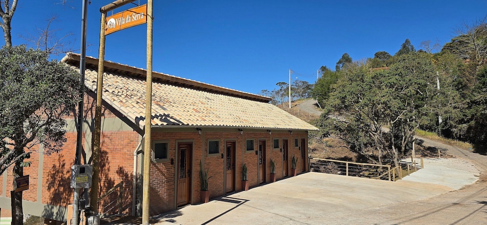 Villa da Serra Suites