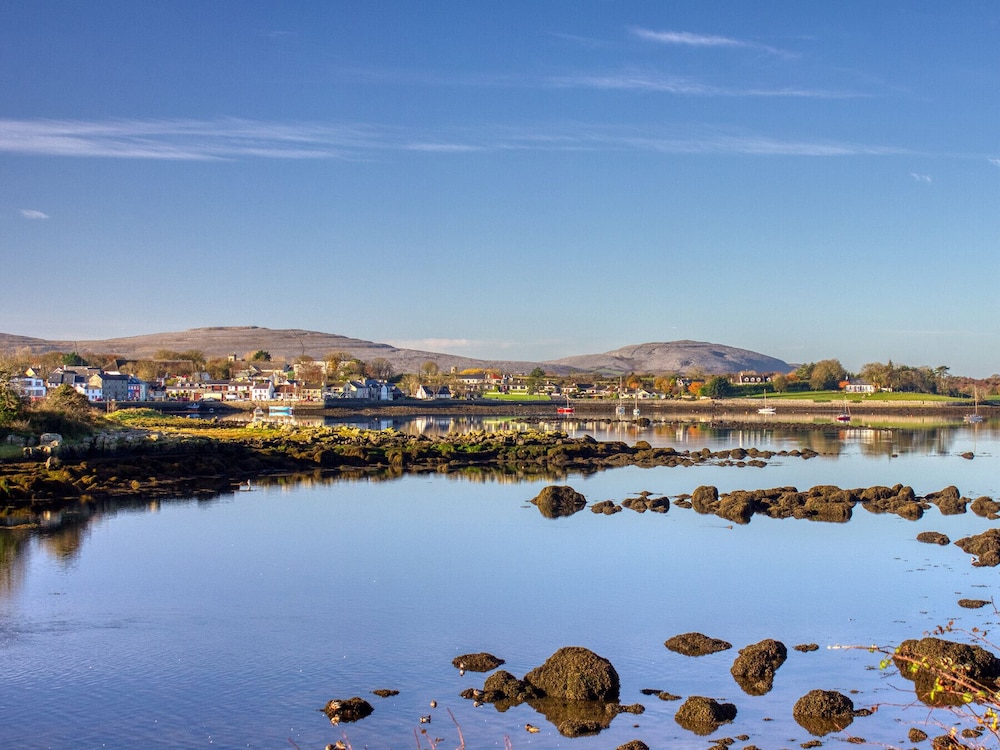 KINVARA SUITES