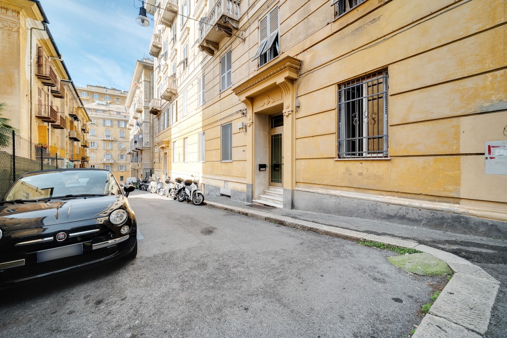 Castelletto Terrace Apartment view 3