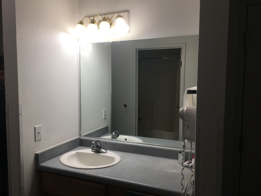 Quality Inn Carlin