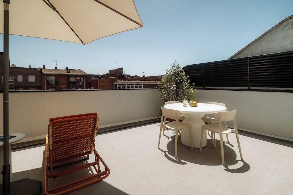 Via Monte Apartments