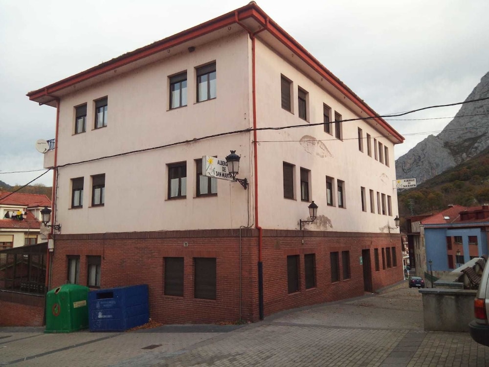 Albergue Teverga - Hostel
