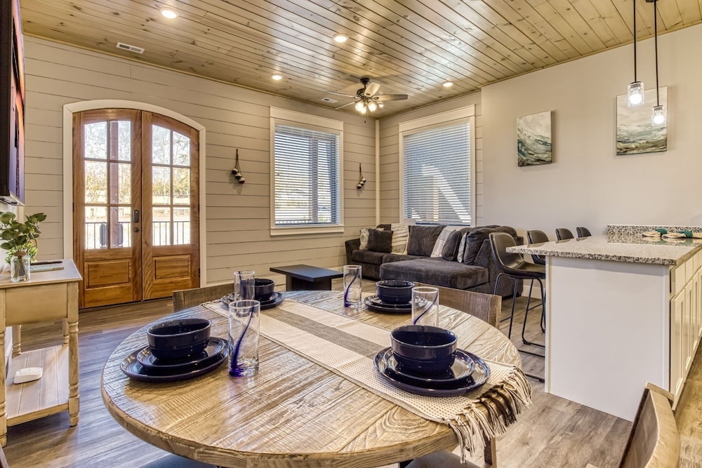 Kingfish Kreek Cabin I 3 Bedroom Chalet