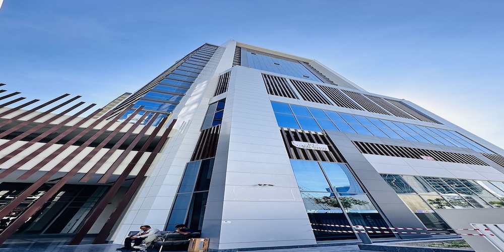 Luxurious Studio Apartment Burj View with Balcony Free Parking by Belvilla