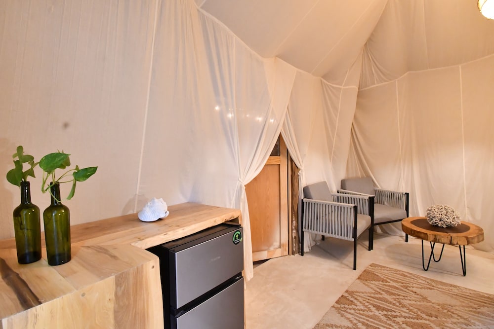 Arena y Mar Seaside Glamping Adults Only