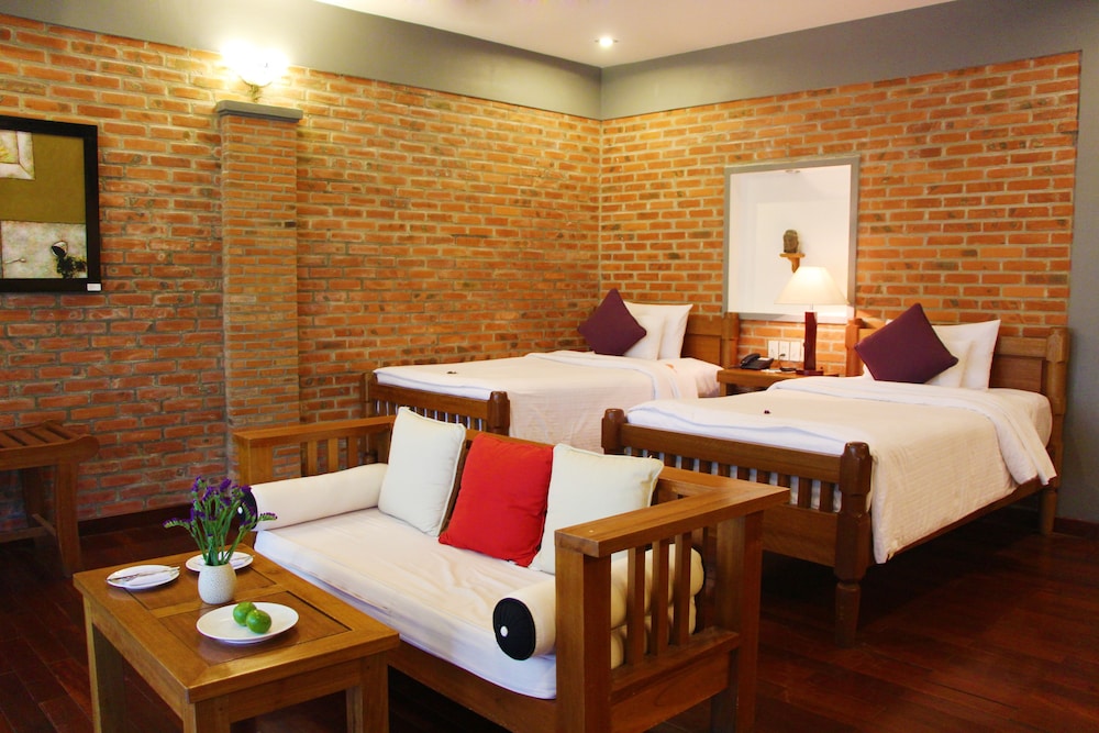 Pilgrimage Village Resort & Spa 16