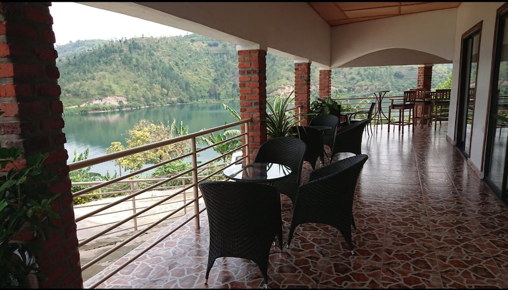 Kivu Lodge