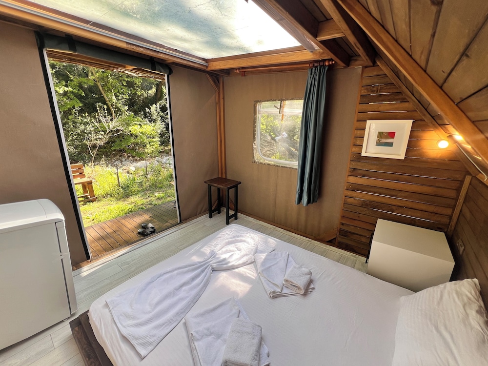 YUSALİS GARDEN HOTEL