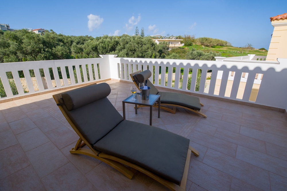 Casa Leone Suites