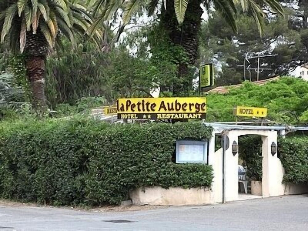 Frejus Vacations - La Petite Auberge - Property Image 1