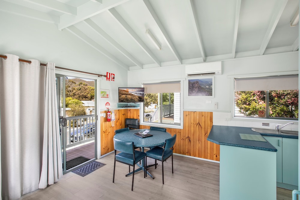 Breeze Holiday Parks - Halls Gap