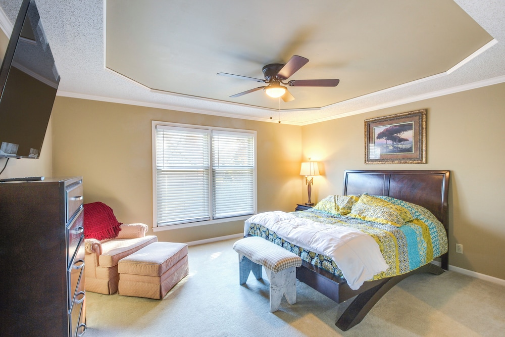 Overland Park Family Home w/ Game Room & Backyard!