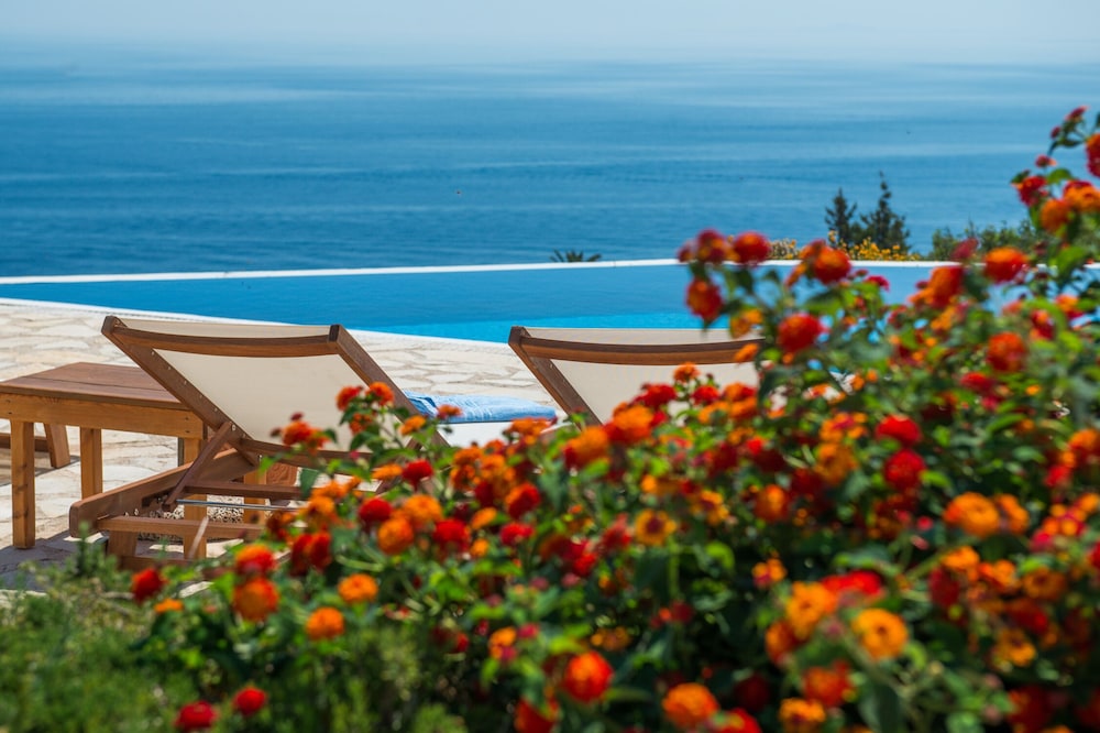 Blue Caves Villas