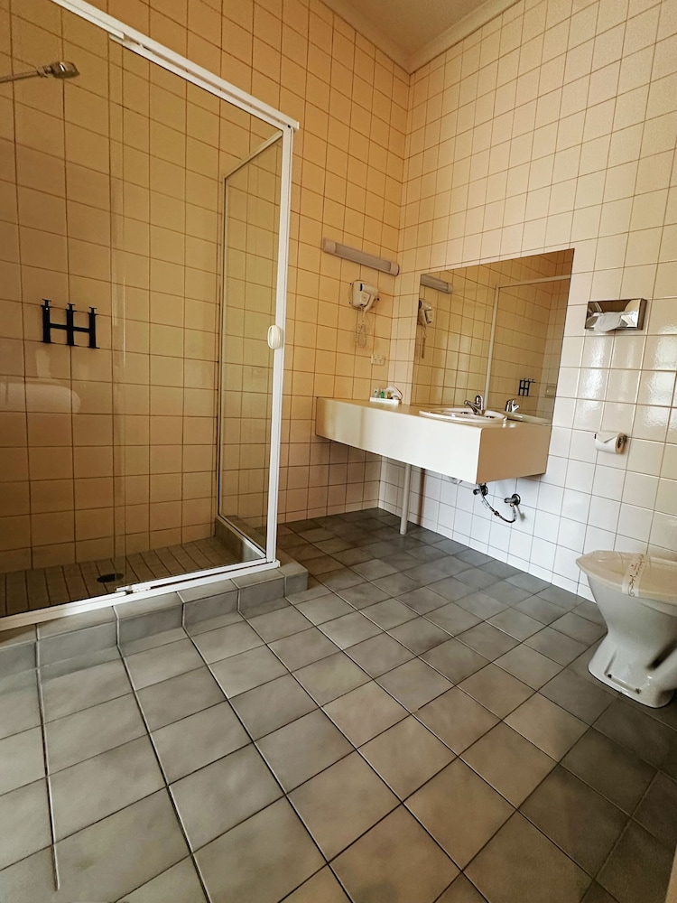 Greensborough Motel
