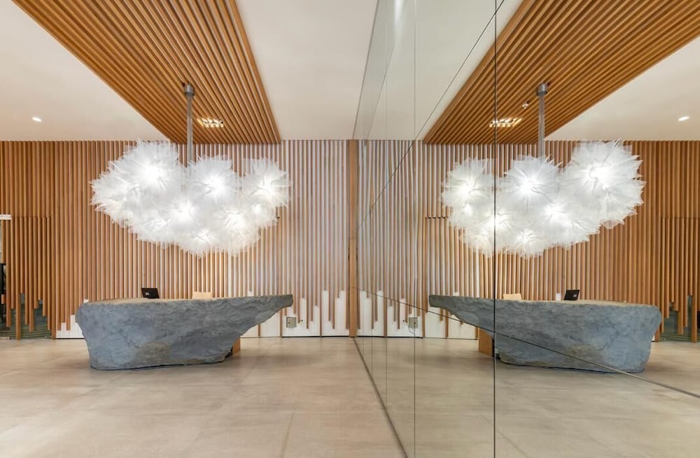 Edificio One by Host Ecuador