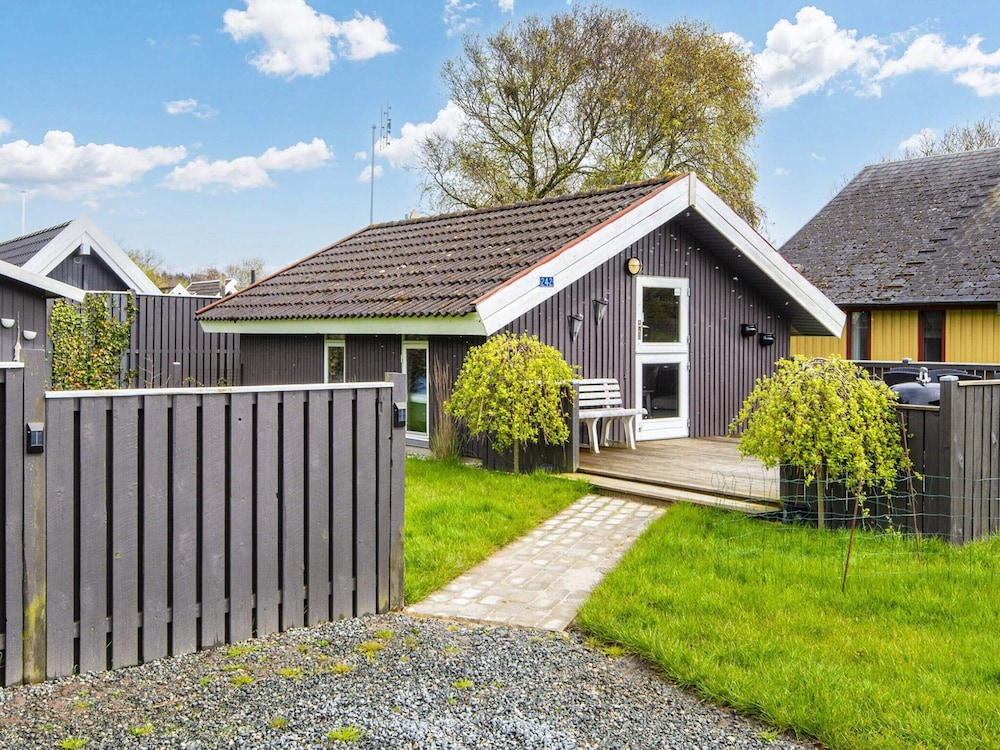 4 Person Holiday Home in Hemmet-by Traum