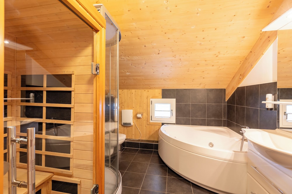 Kreischberg Chalets by ALPS RESORTS