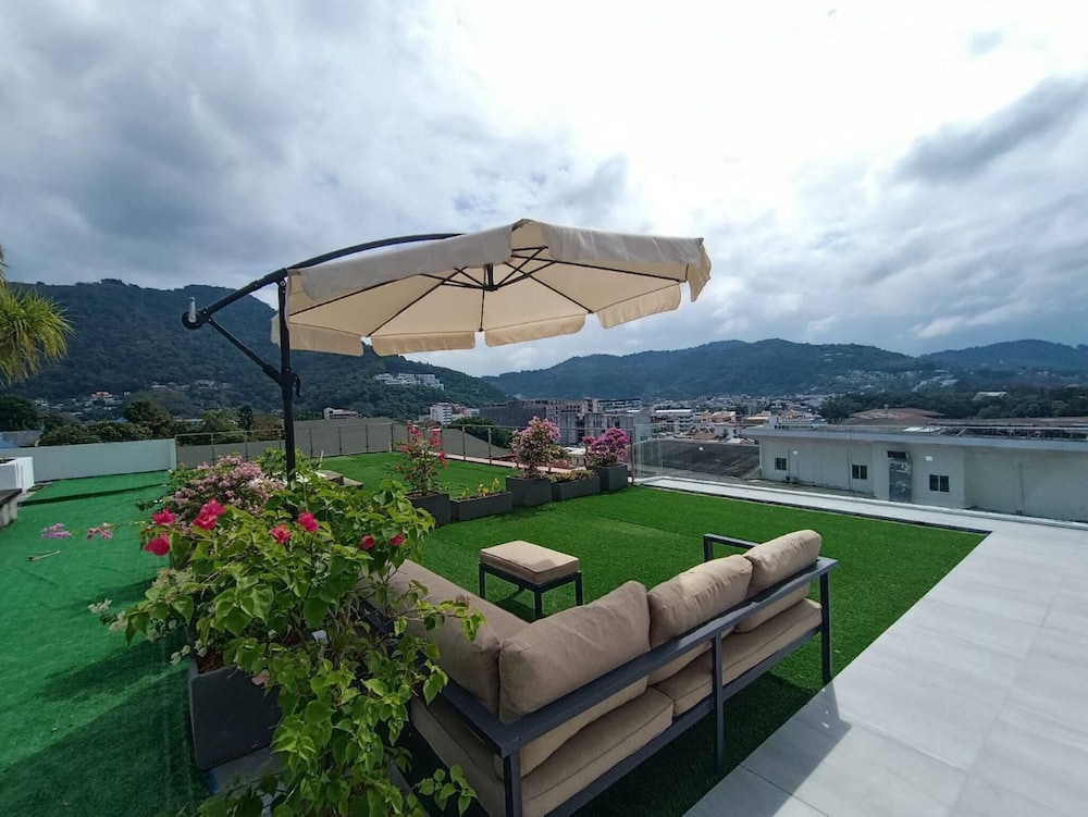 Q Conzept 2bdr 2bthr 300m From the sea