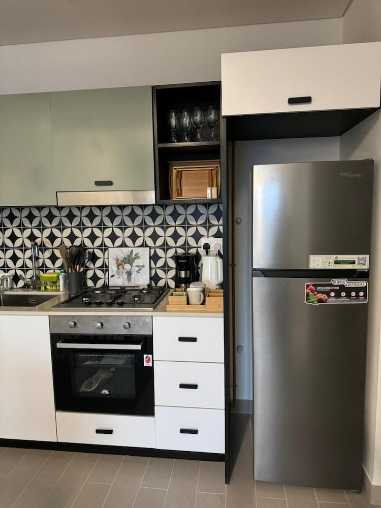 Magnificent GolfVille PoolView 2bedroom