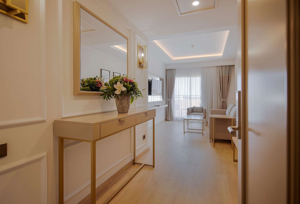 Miramare Queen Hotel - All Inclusive
