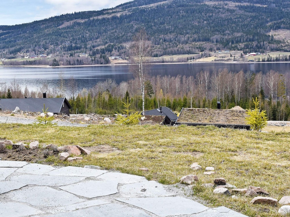 Photo 25