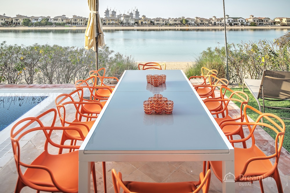 Dream Inn Dubai-Palm Island Retreat Villa