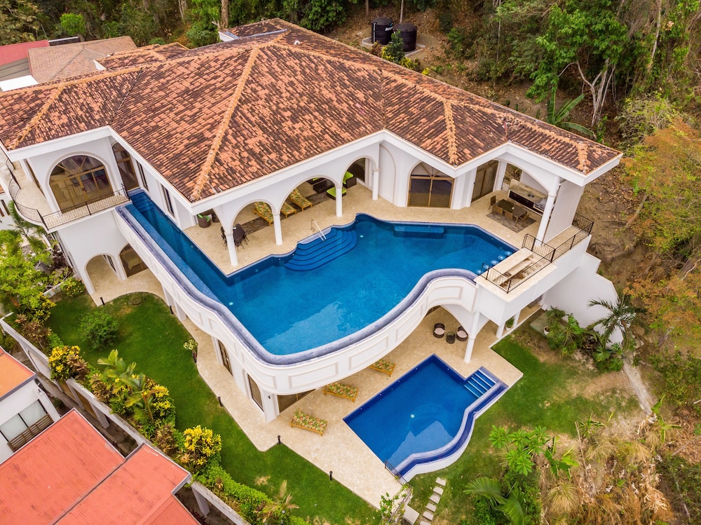 Casa Blanca