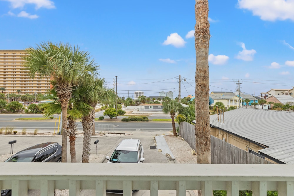 Sago by the Sea: 2-bed, 2.5-bath Retreat Steps From the Beach, Sleeps 7!