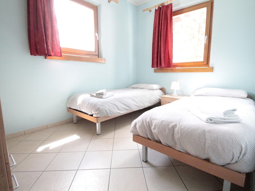 Apartment 2 in Baita Near the Ski Lifts photo 2
