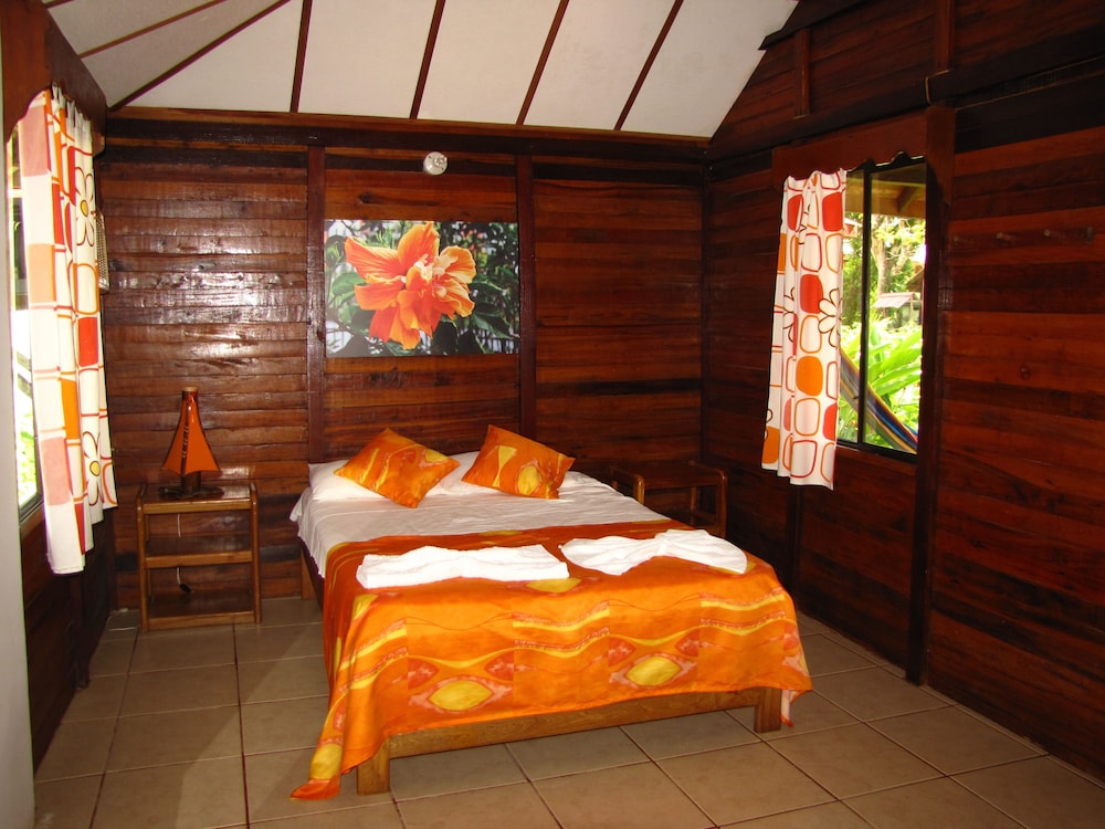 Tacarcuna Lodge