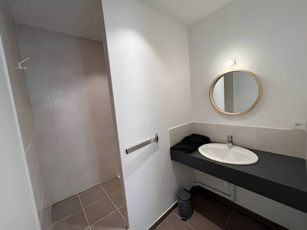Apartment in Saint-mars-sous-ballon