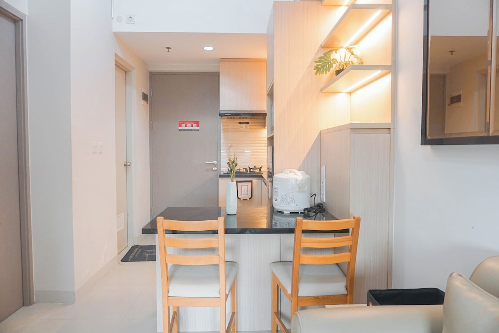 High Floor 1BR at Vasanta Innopark Apartment near MM2100 and Cibitung