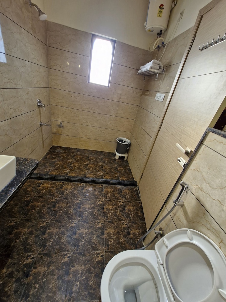 Hotel Grand Vasante