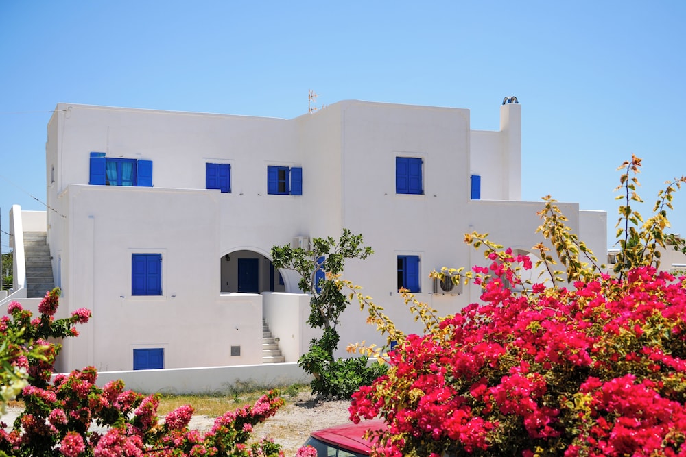 ADELPHI APARTMENTS