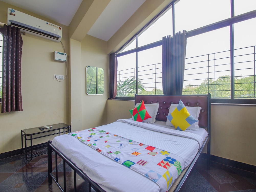 OYO 16412 Home Cozy Studio Parra