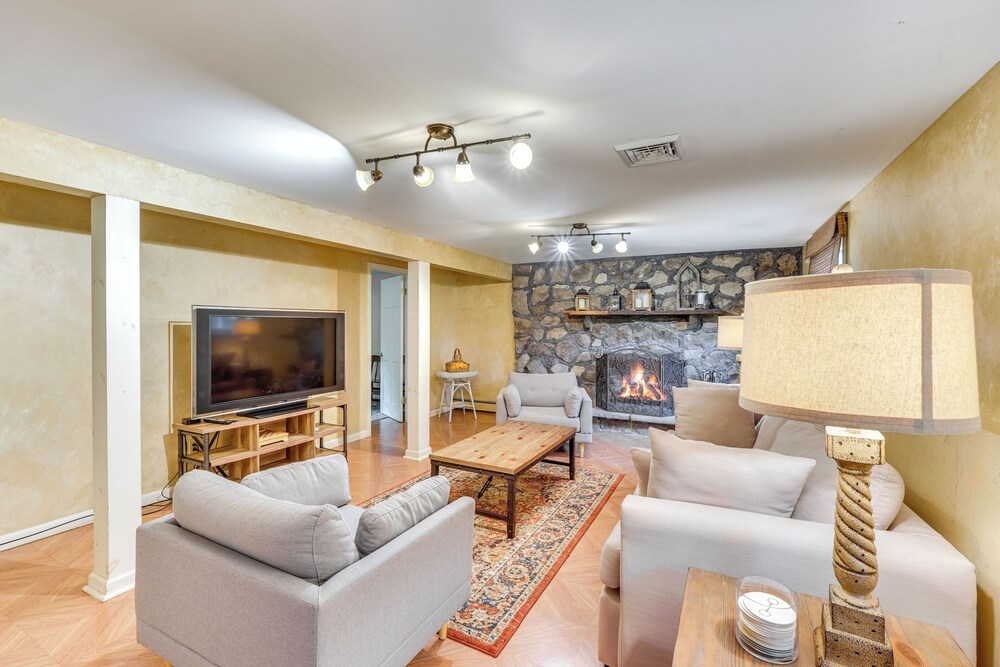 Hudson Valley Horse Farm Retreat in Salt Point - Property Image 20