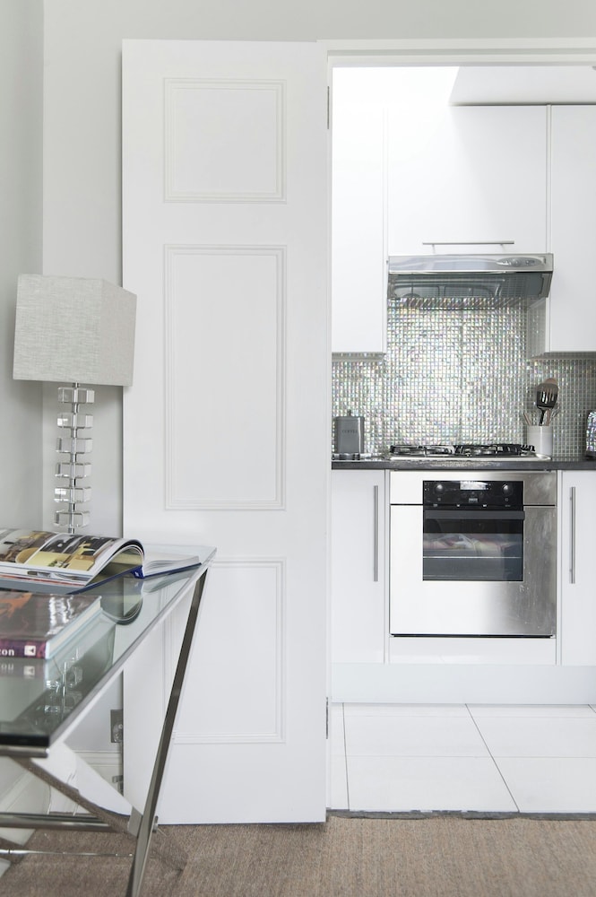 Cranley Place III by Onefinestay