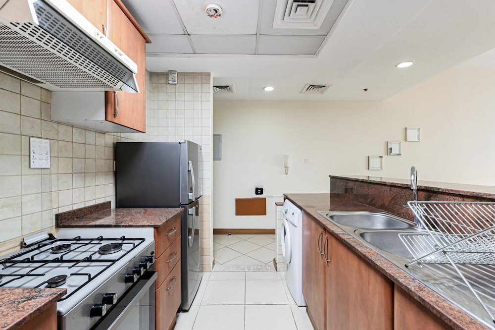 Marina Diamond 1 Short Stay