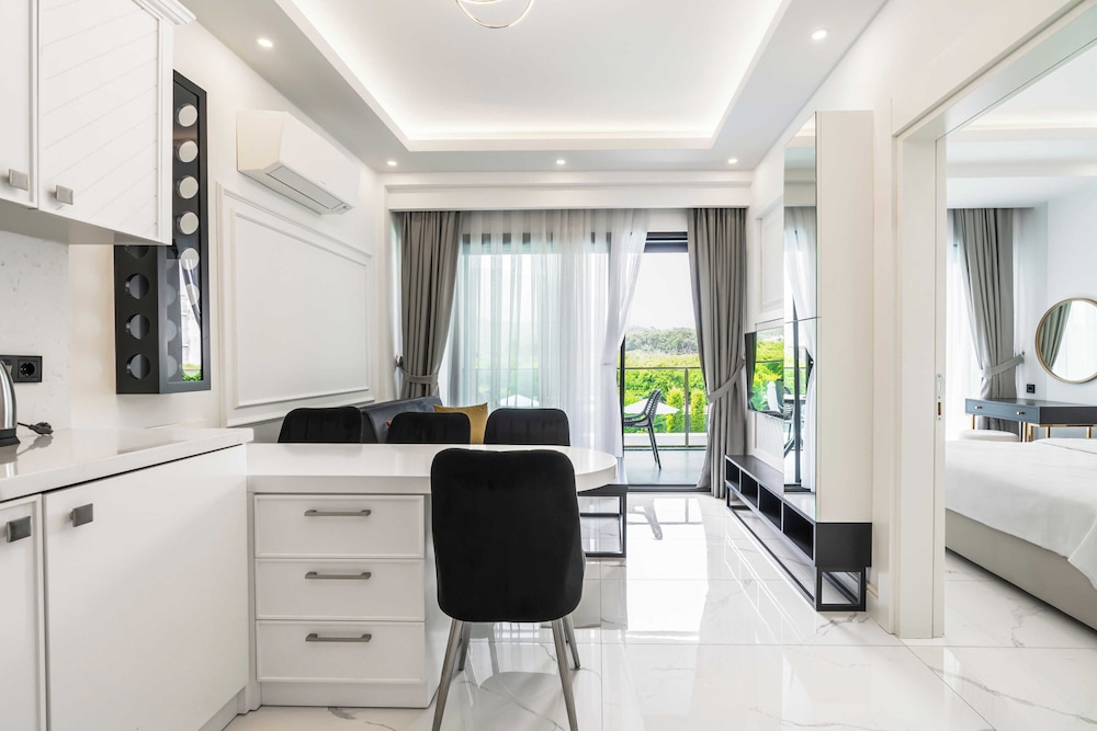 Edem Apartments