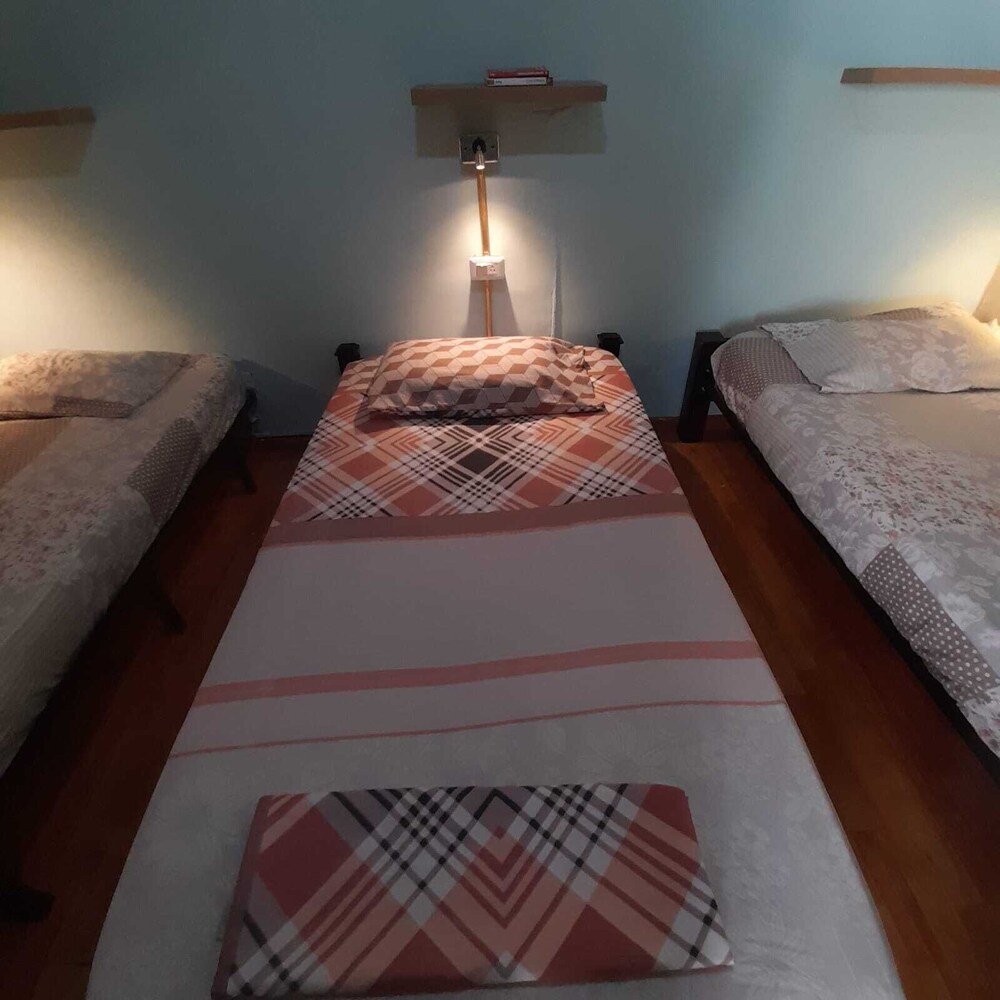 La Casa de Adry - Hostal - Hostel