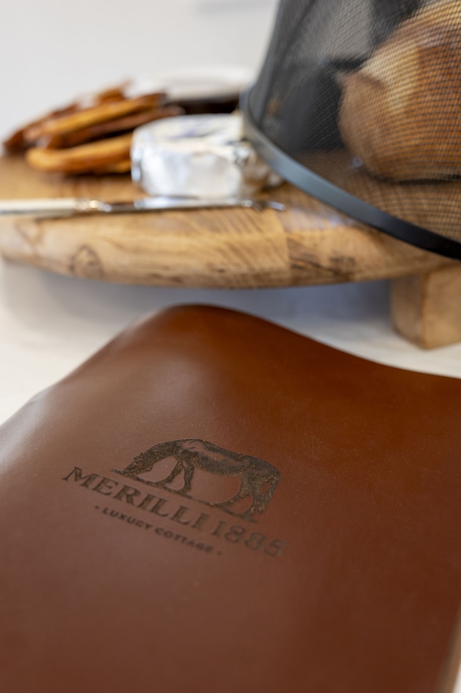 Merilli1885 - Private, Luxury Cottage