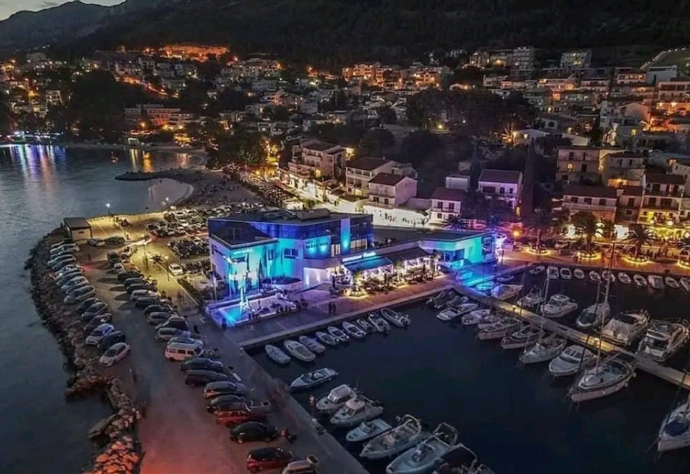 Apartments Pezo