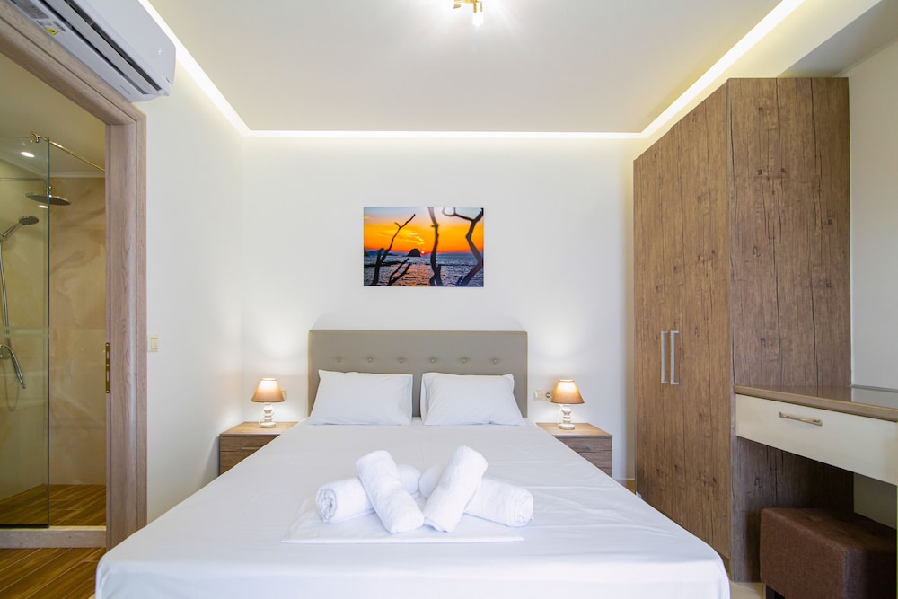 Amara Suites and Studios photo 3