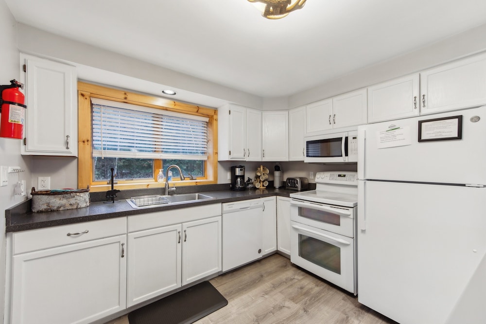 Tannery 64h - Family Retreat With Modern Comforts 3 Bedroom Townhouse by The Summit at Gore Mountain