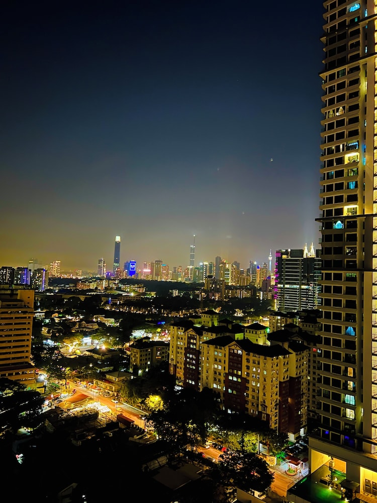 M city ampang KL by Rit