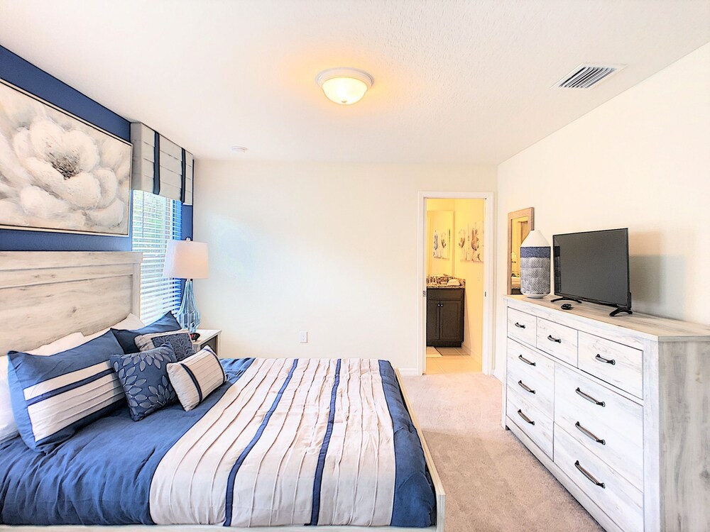 Bengal Villa by Florida Spirit - Image 3