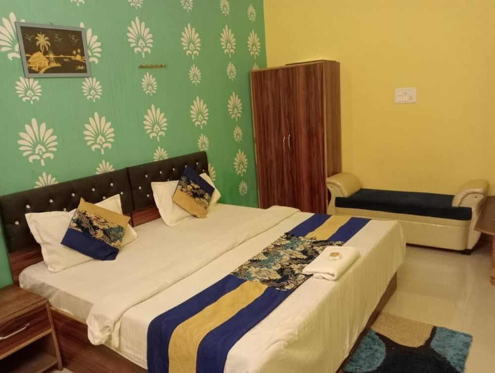 the Gangotri inn